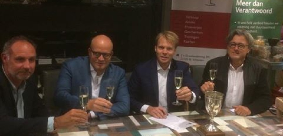 Nicovereken sponsort Excelsior'20 cricket